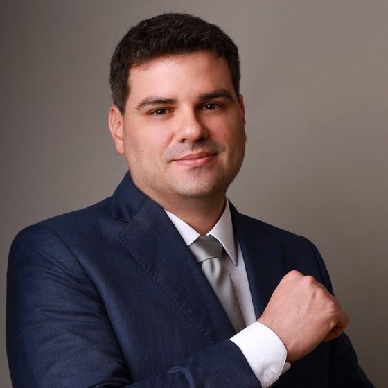 Dr. Gustavo Ramos Ribeiro